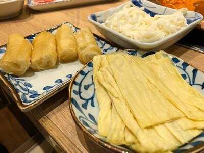 渝味曉宇重慶老火鍋 (聚賢逸居)