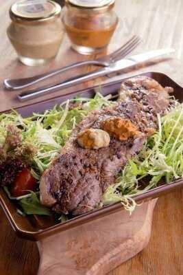 Number 2 Restaurant & Bar