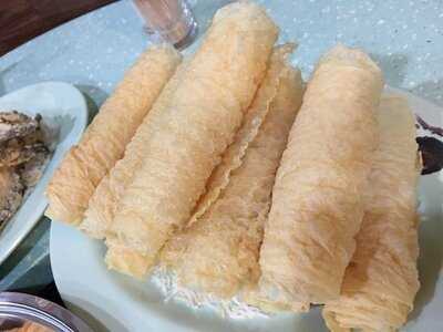 小肥牛火鍋活魚專門店 (天星大廈)