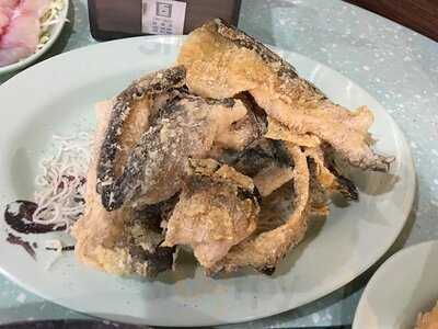 小肥牛火鍋活魚專門店 (天星大廈)