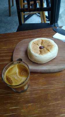 Dear Coffee & Bakery