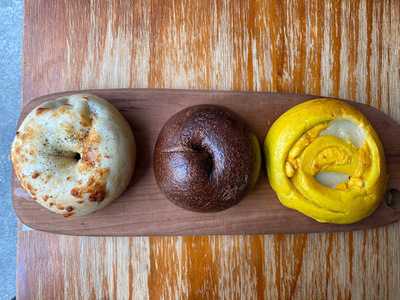 Dear Coffee & Bakery