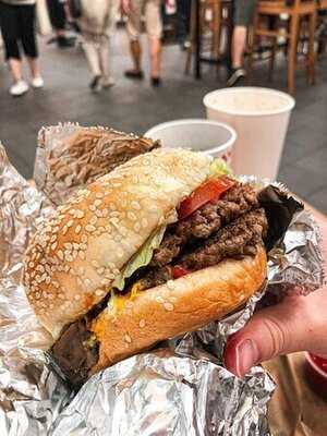 Five Guys (k11 Musea)