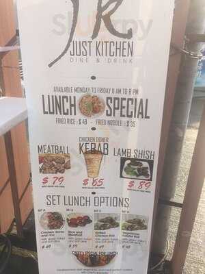 7th Avenue Bar & Grill