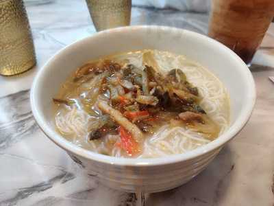 孖宝小厨 (东威大厦)