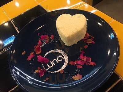 Luna Cafe