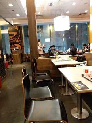 麦当劳 (士美非路)