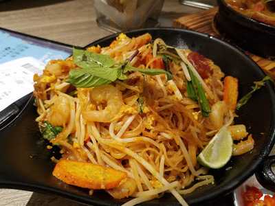 韓樂 (小西灣廣場)