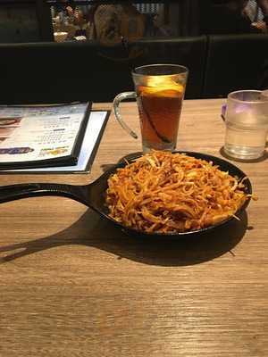 韓樂 (小西灣廣場)