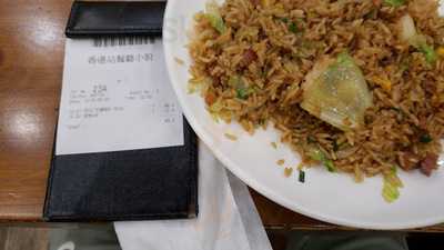 香港站餐廳小廚