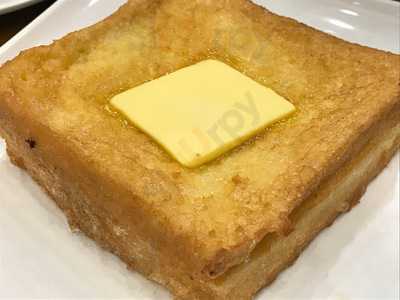 香港站餐廳小廚