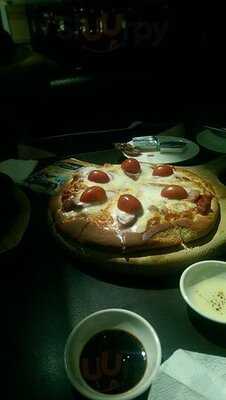 Taste Cafe & Dessert