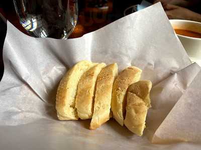 O'phillie's Irish Restaurant & Pub