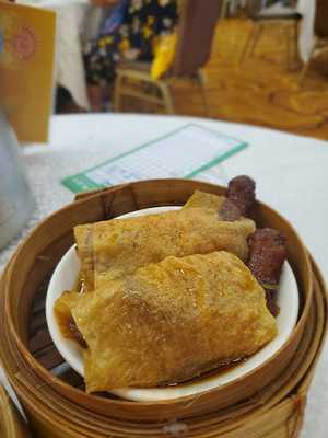 東城酒家 (柴灣)