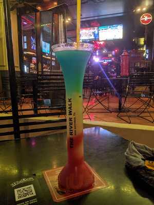 Mad Dog's British Pub