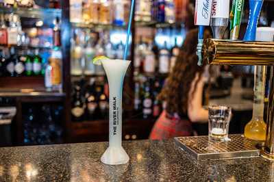 Mad Dog's British Pub