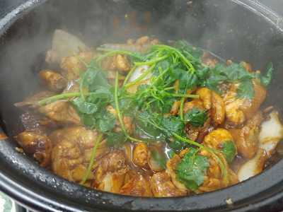 橋底雞鍋 (屯門)