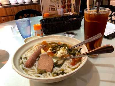 廣東燒味餐廳 (油麻地)