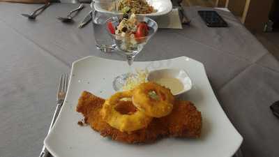 嘉仙奴意大利餐廳 / 蟠龍堡酒吧