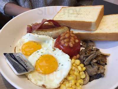 Bakery Café By Maxim’s (天晋汇)