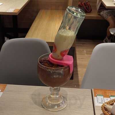 香港地凌霄閣店