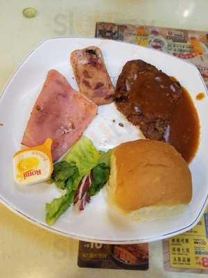 金裝燉奶佬餐廳