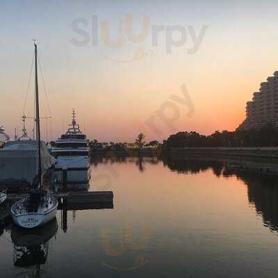 星群地中海餐廳