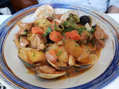 咪走雞葡國餐廳