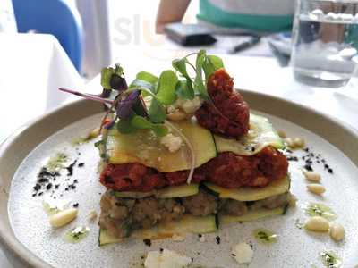 咪走雞葡國餐廳