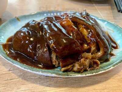 孖寶去骨海南雞