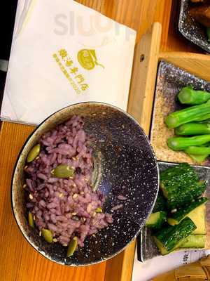 椰小盅燉湯專門店