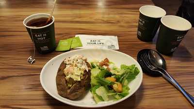 Oliver’s Super Sandwiches