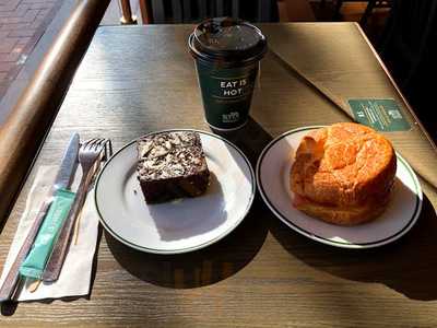 Oliver’s Super Sandwiches