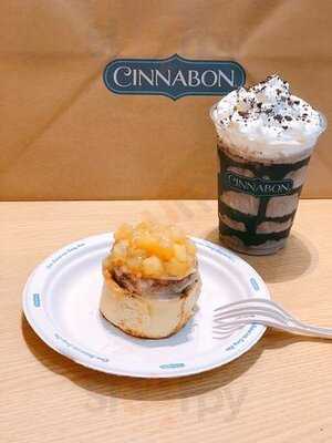 Cinnabon