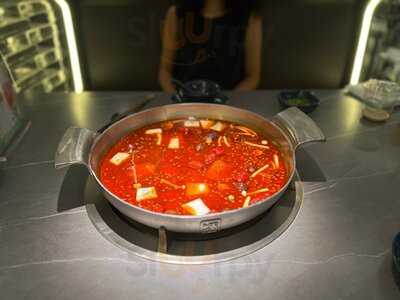 湊湊火鍋‧茶憩 (nan Fung Place)