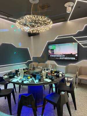 湊湊火鍋‧茶憩 (nan Fung Place)