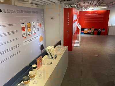 Preface Coffee & Wine (central)