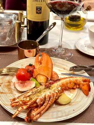 Giovanni Pina Ristorante, Bar & Pasticceria (華懋廣場二期)