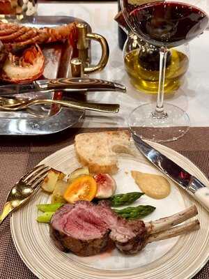 Giovanni Pina Ristorante, Bar & Pasticceria (華懋廣場二期)