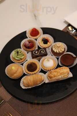 Giovanni Pina Ristorante, Bar & Pasticceria (華懋廣場二期)