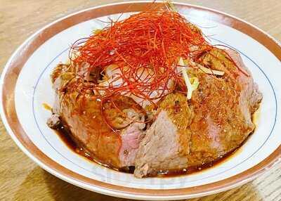 岩盤牛扒 ミディアムレア ステーキ