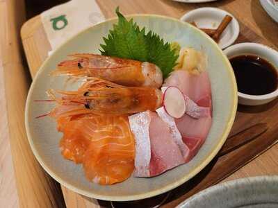 Que By Rin Horiuchi (tung Chung)