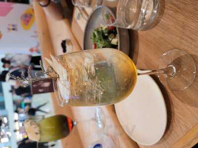 Que By Rin Horiuchi (tung Chung)