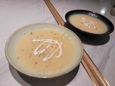 The Alchemist Cafe (mong Kok)