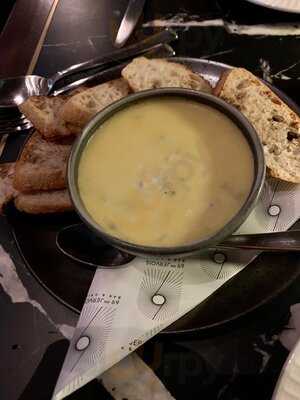 69 On Jervois Bar & Grill