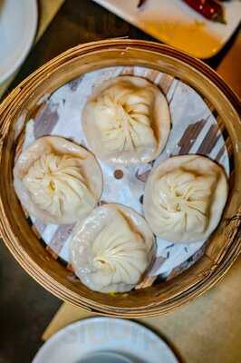 龍門客棧 (麗豪酒店)