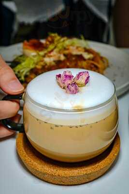 No.2 Cafe & Restaurant