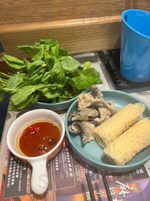 牛站麻辣火鍋放題 - 觀塘店