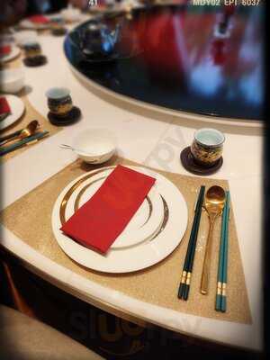 Win 8 Fusion Chinese Restaurant