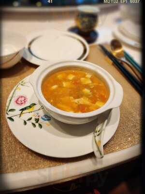 Win 8 Fusion Chinese Restaurant